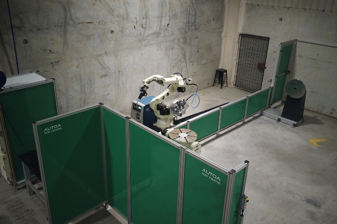 S-4800 robotic welding cell at the Autoa Training Centre