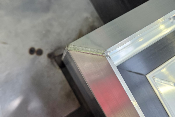Laser-welded aluminium corner with a clean finish.