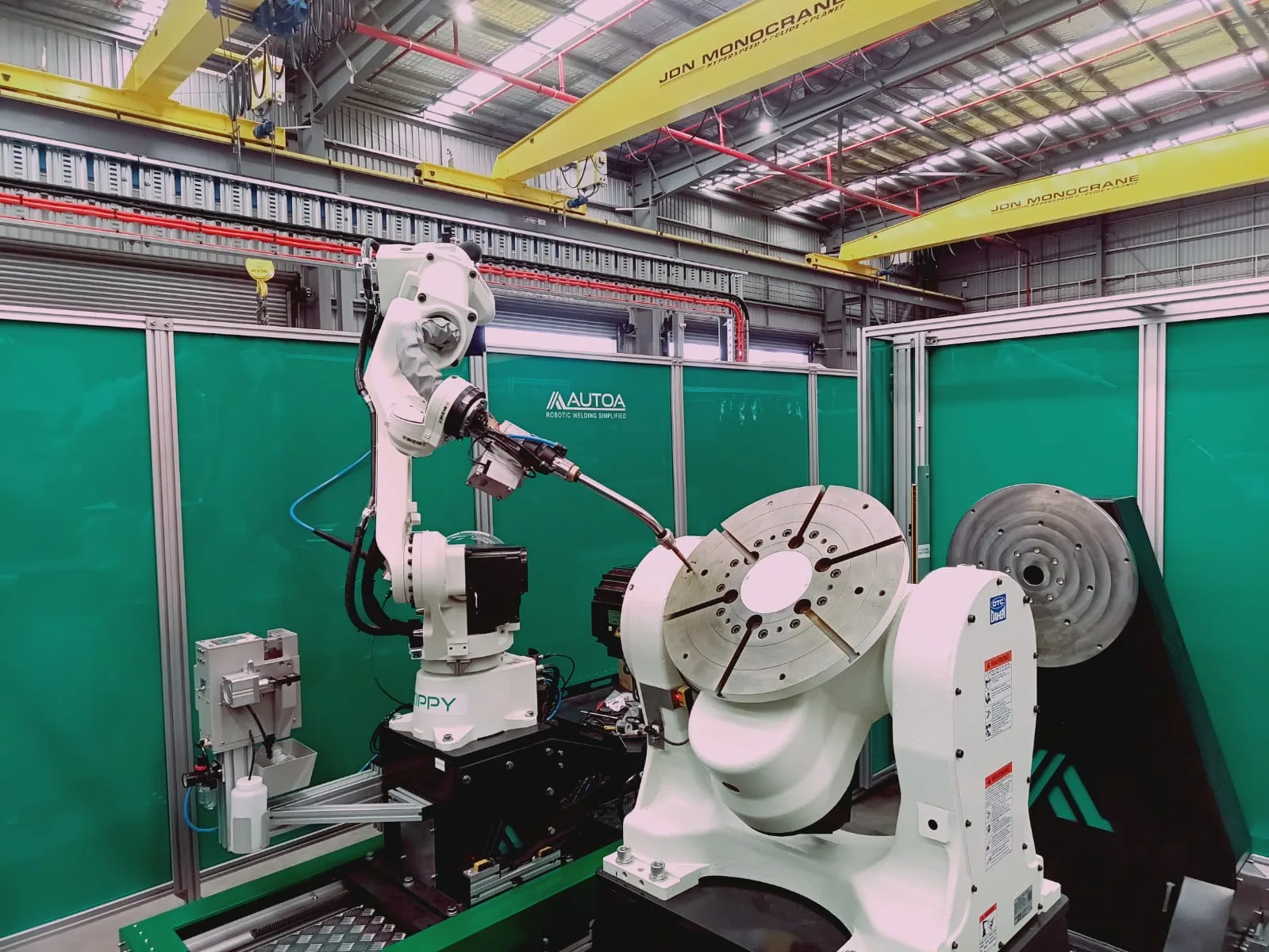 Autoa Custom Robot Welding Cell